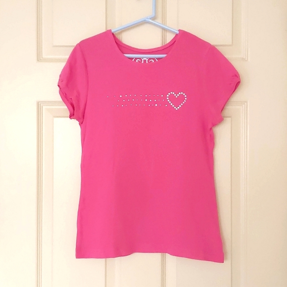 NWOT. The Children's Place 100% Cotton Short Sleeve Tee w/crystal heart & design